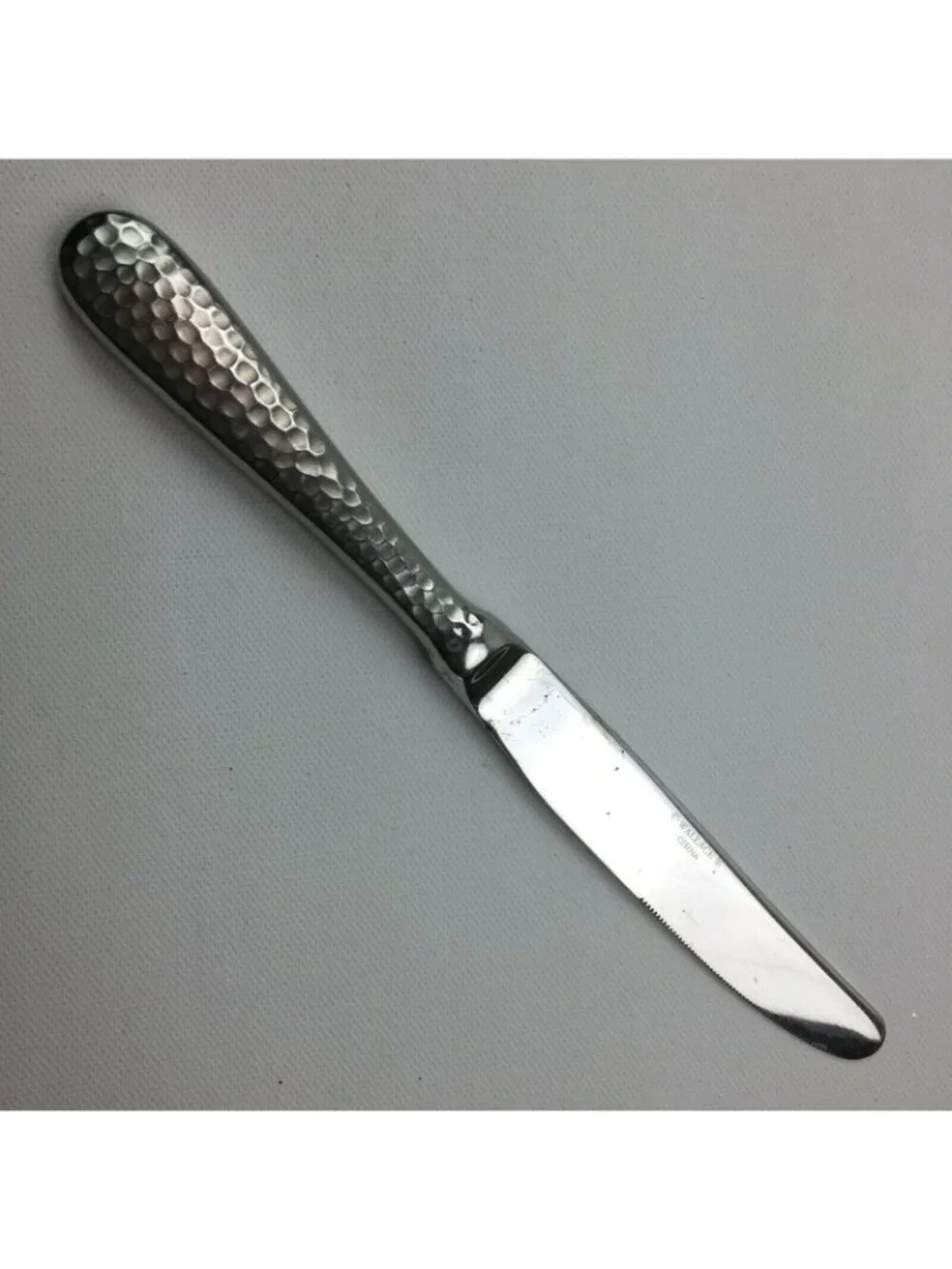 7 Dinner Knives Wallace Brooklyn Hammered 18/10 Stainless Serrated